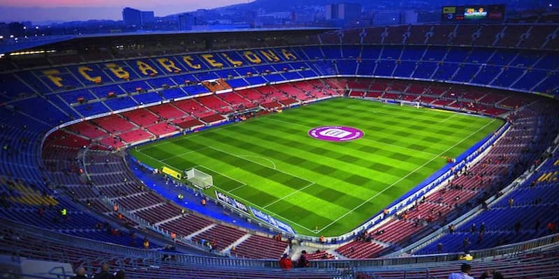 Camp Nou là sân vận động ở Châu Âu lớn thứ 4 trên thế giới